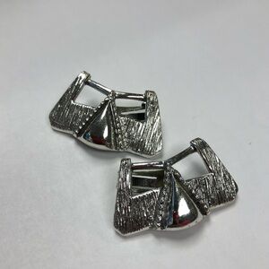 Selini modernist earrings triangle center silver tone clip on